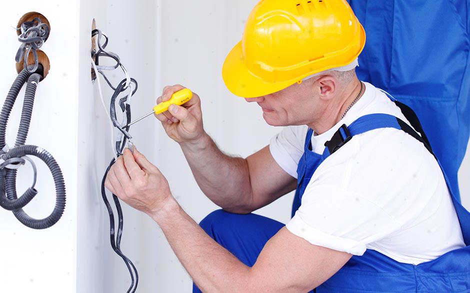 travail électricien Levallois-Perret